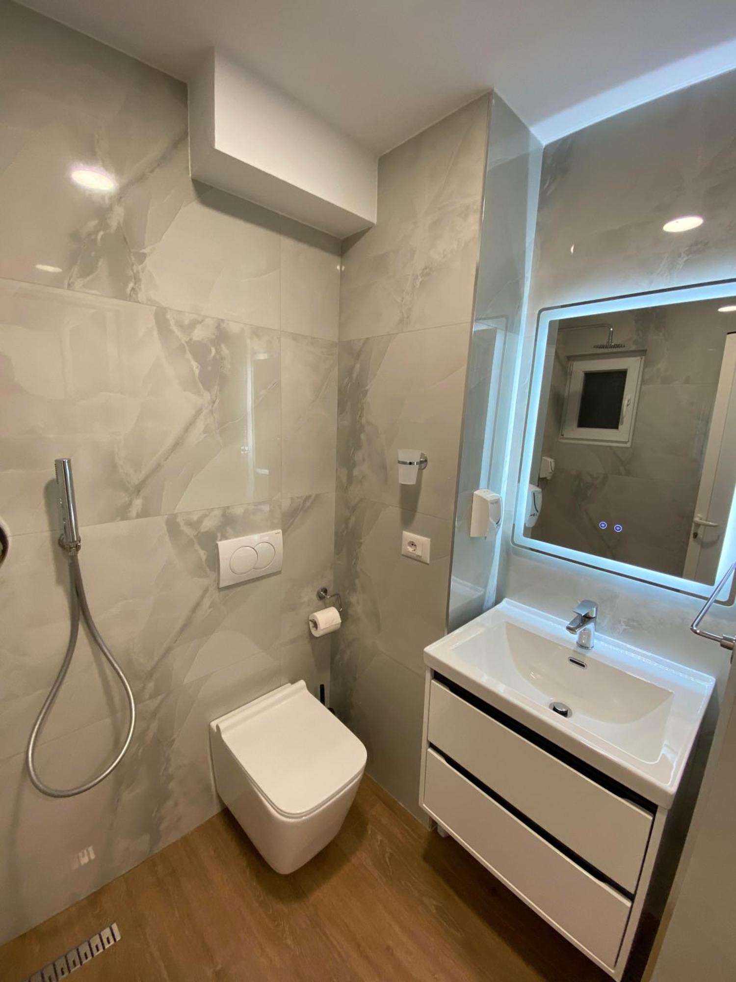 Tirana Apartment Экстерьер фото